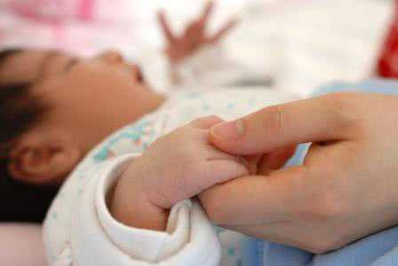 弱精少精症：治疗进展与试管助孕的选择路径